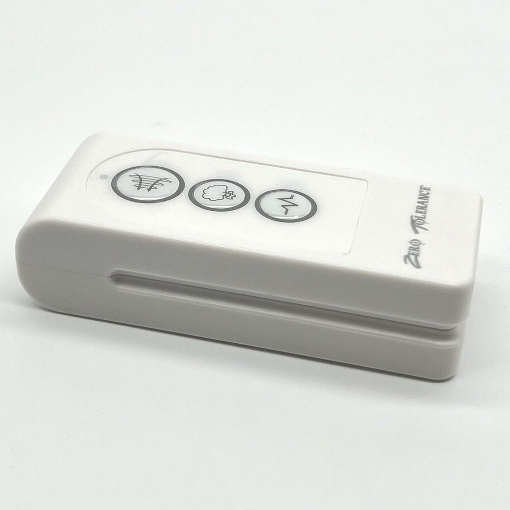 Zero Tolerance Rear Beauty Remote Control REPLACEMENT Controller - White - Picture 4 of 9